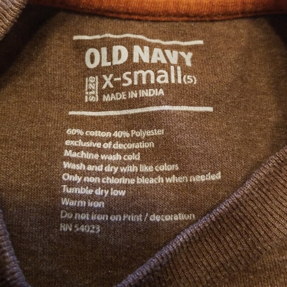 0ld Navy Boys' Long Sleeve Pullover Top - Picture 4 of 4